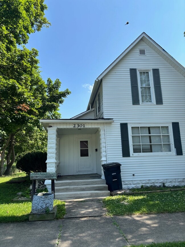 property at 2301 S A St