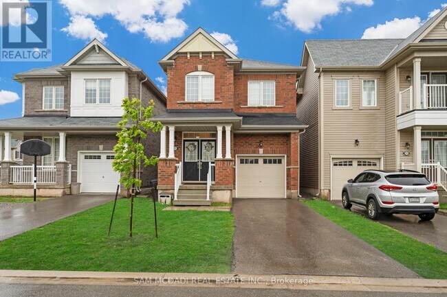 8791 Sourgum Ave in Niagara Falls, ON - Building Photo - Building Photo