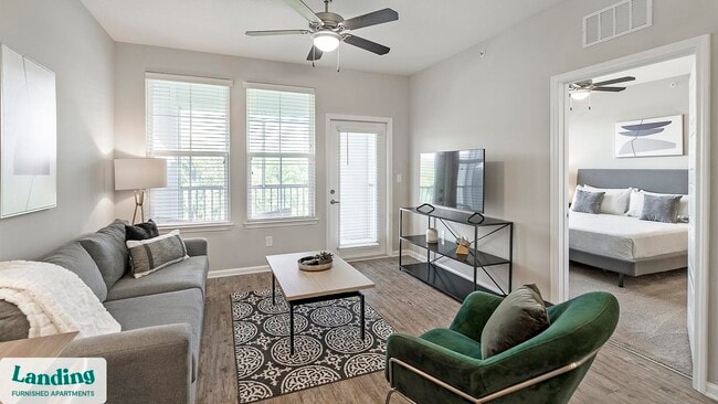 2300 Tapestry Park Dr in Land O Lakes, FL - Building Photo - Building Photo