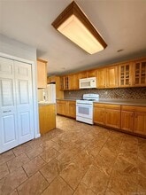 56 Coolidge St in Haverstraw, NY - Building Photo - Building Photo