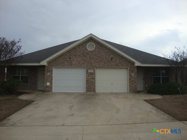 property at 4606 John David Dr