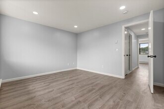 187 Homestead St in Manchester, CT - Building Photo - Building Photo