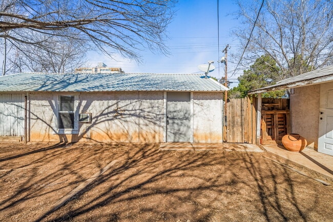 1608 29th St in Lubbock, TX - Building Photo - Building Photo