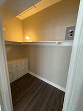 1900 26th Ave, Unit 309 in Oakland, CA - Foto de edificio - Building Photo