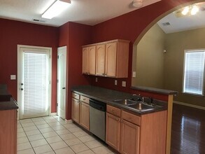 9085 Chimneyrock Blvd. in Memphis, TN - Building Photo - Building Photo