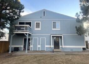 7997 Chase Cir in Arvada, CO - Building Photo