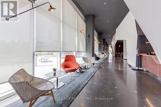 10 Rouge Valley Dr W in Markham, ON - Building Photo - Building Photo