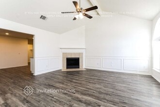 2525 Rivers Edge Dr in Fort Worth, TX - Foto de edificio - Building Photo