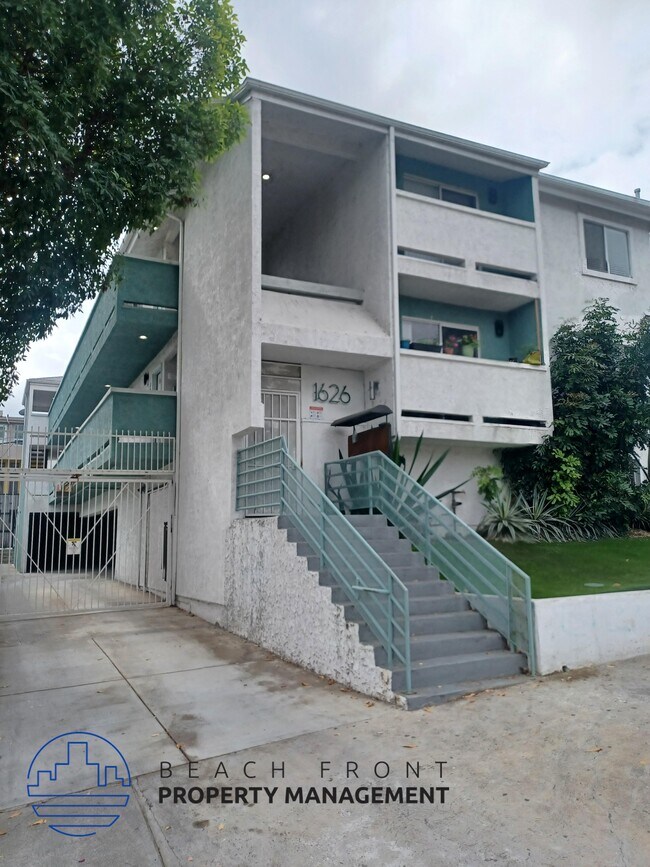 1626 Palo Alto St. in Los Angeles, CA - Foto de edificio - Building Photo