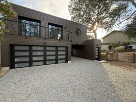 5780 Violeta Ave in Atascadero, CA - Building Photo