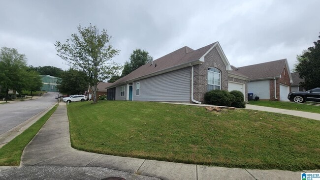 299 High Ridge Dr in Pelham, AL - Building Photo - Building Photo