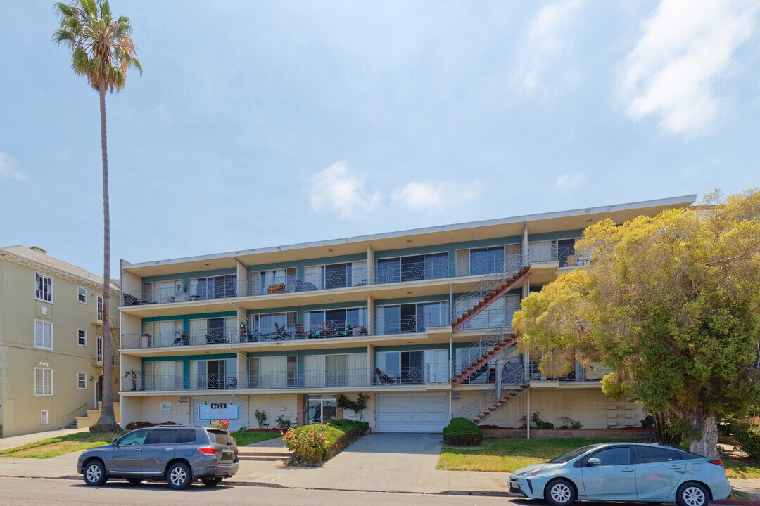 Lakeshore Gardens in Oakland, CA - Foto de edificio