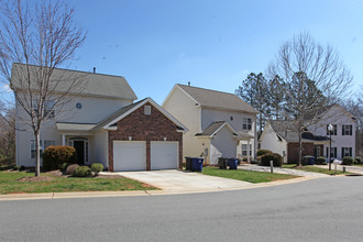 Villas at PeaceHaven in Winston-Salem, NC - Building Photo - Building Photo