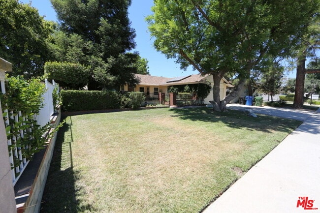 7309 Asman Ave in Los Angeles, CA - Building Photo - Building Photo