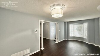 9 Gill Cres in Ajax, ON - Building Photo