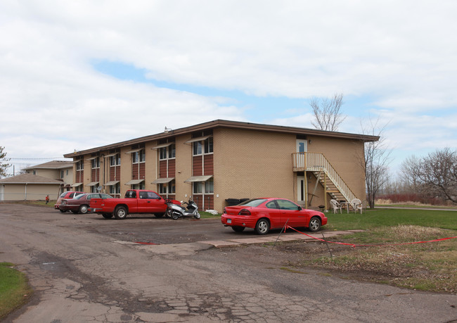 1926 E 2nd St in Superior, WI - Foto de edificio - Building Photo