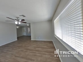 18 Page St in Las Vegas, NV - Building Photo - Building Photo