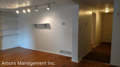 5523 Ellsworth Ave-Unit -Apt 2C in Pittsburgh, PA - Building Photo - Building Photo