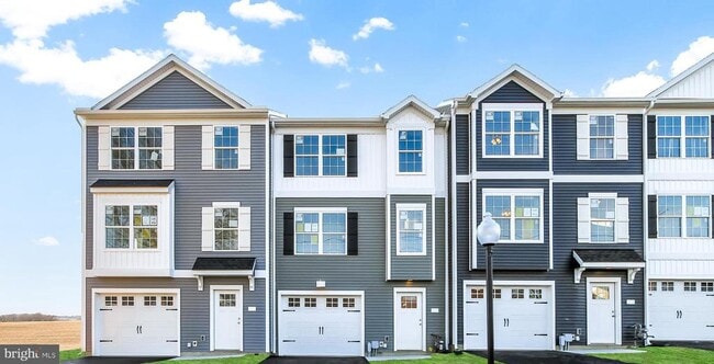 property at 11 Millrace Ct