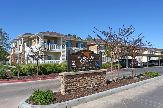 Arroyo del Camino in Avenal, CA - Building Photo - Building Photo