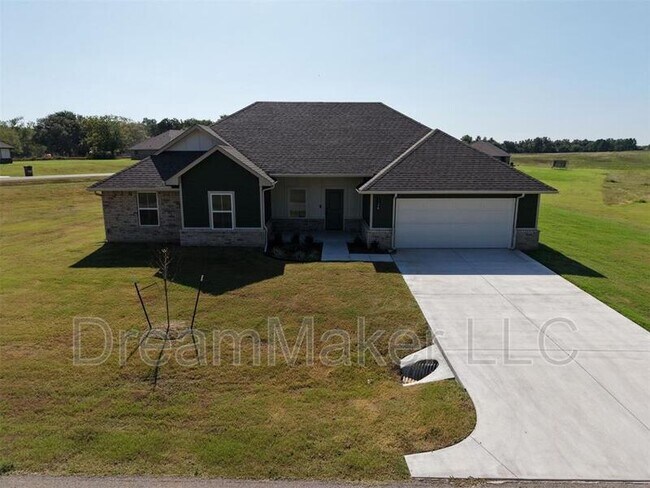 126 Hope Ave in Shawnee, OK - Building Photo - Building Photo