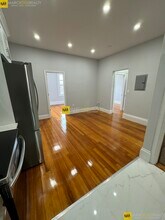 474 Commonwealth Ave in Boston, MA - Building Photo - Building Photo
