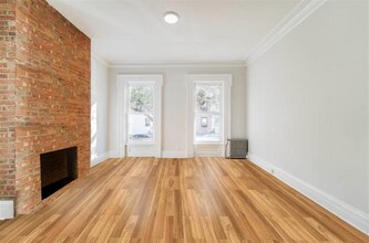 266 3rd St in Jersey City, NJ - Foto de edificio - Building Photo