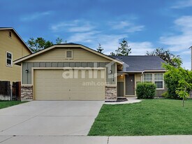 4418 N Alester Ave in Meridian, ID - Building Photo