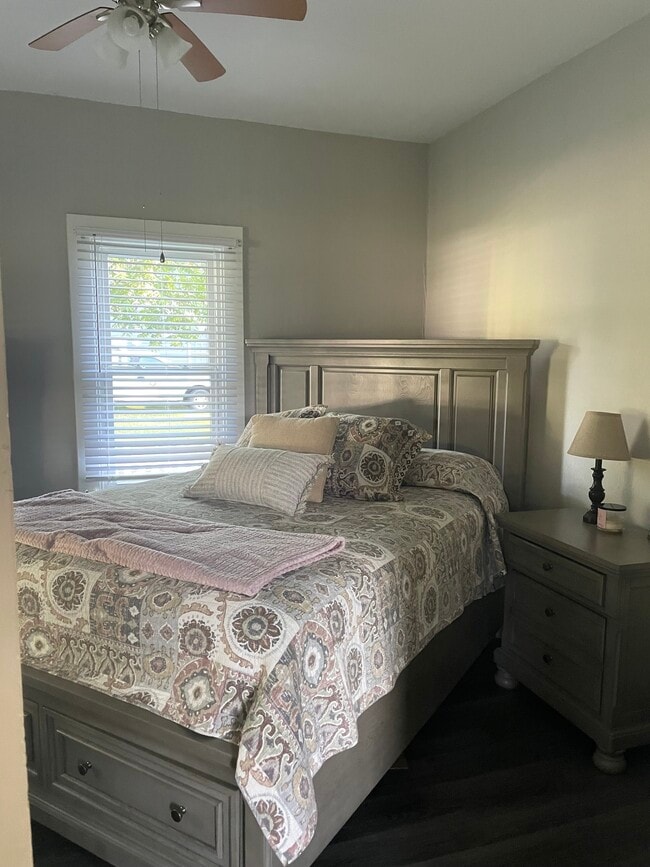 2201 West Main Street Extension in Elizabeth City, NC - Building Photo - Building Photo