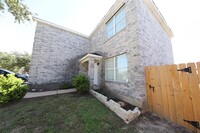 12620 Rio Bravo St in Rosharon, TX - Building Photo - Building Photo