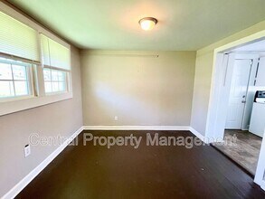 15 Patterson St in Greenville, SC - Building Photo - Building Photo