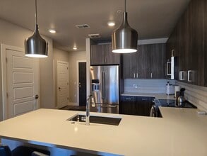 20 Wilcox St, Unit 513 in Castle Rock, CO - Building Photo - Building Photo