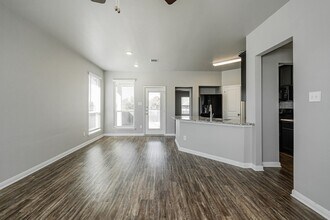 525 Fallbrook Dr in Temple, TX - Building Photo - Building Photo