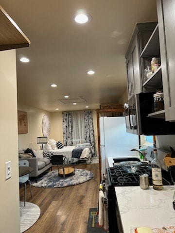 1625 E 10th St in Long Beach, CA - Building Photo - Building Photo