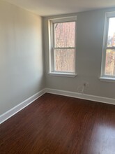 36 Euston St, Unit 5 in Brookline, MA - Building Photo - Building Photo