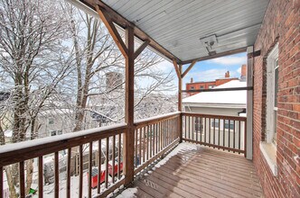 105 School St, Unit 3 in Boston, MA - Building Photo - Building Photo