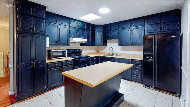 property at 362 Camelot Pkwy