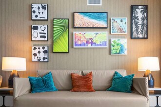 4111 S Ocean Dr in Hollywood, FL - Building Photo - Building Photo