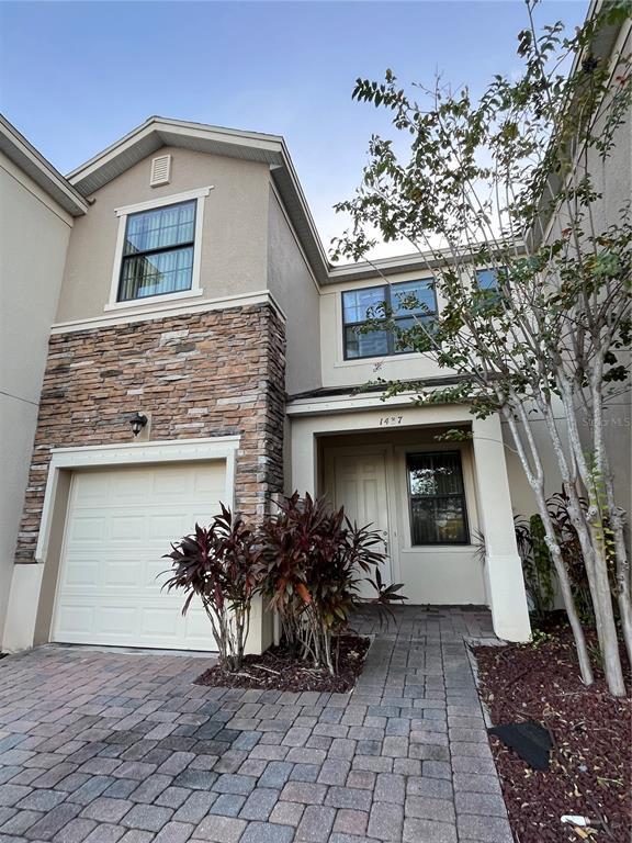 1437 Portofino Meadows Blvd in Orlando, FL - Foto de edificio - Building Photo