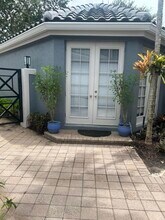 1133 Crystal Dr in Palm Beach Gardens, FL - Building Photo - Building Photo