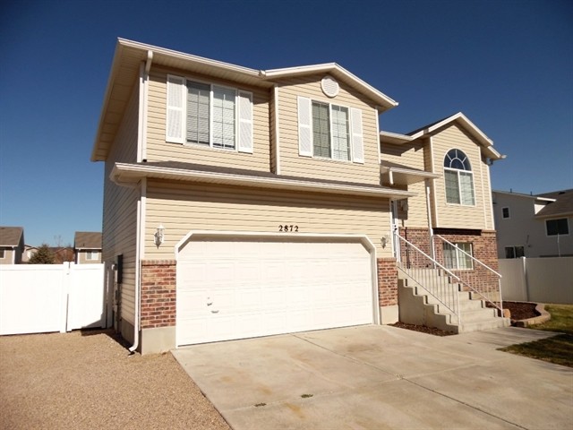 property at 2872 W 2075 S