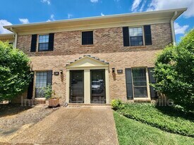 737 Fox Ridge Dr in Brentwood, TN - Building Photo