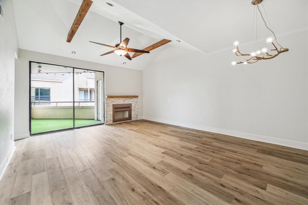 5210 Weslayan St in Houston, TX - Building Photo
