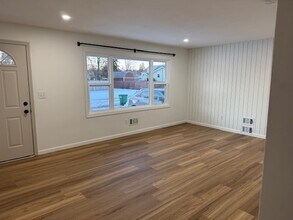 3341-3311 11th St S in Wisconsin Rapids, WI - Building Photo - Building Photo