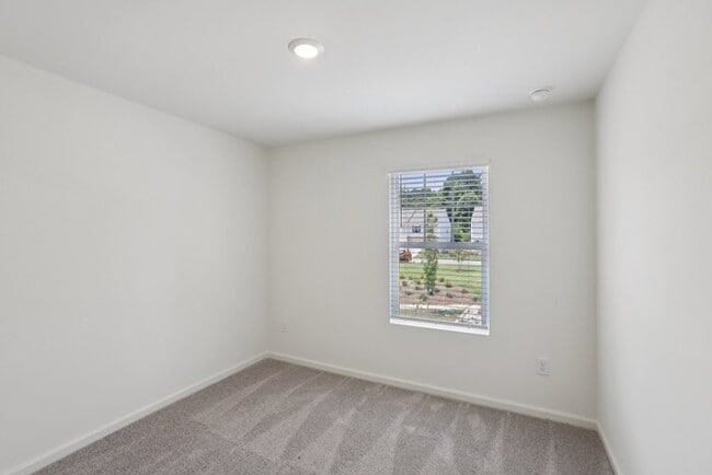 property at 2544 Coventry St SW