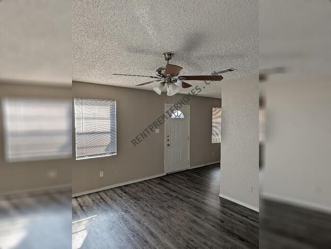 10124 Lone Eagle Dr in Fort Worth, TX - Building Photo - Building Photo