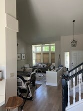 102 Atfield Way in Folsom, CA - Building Photo - Building Photo
