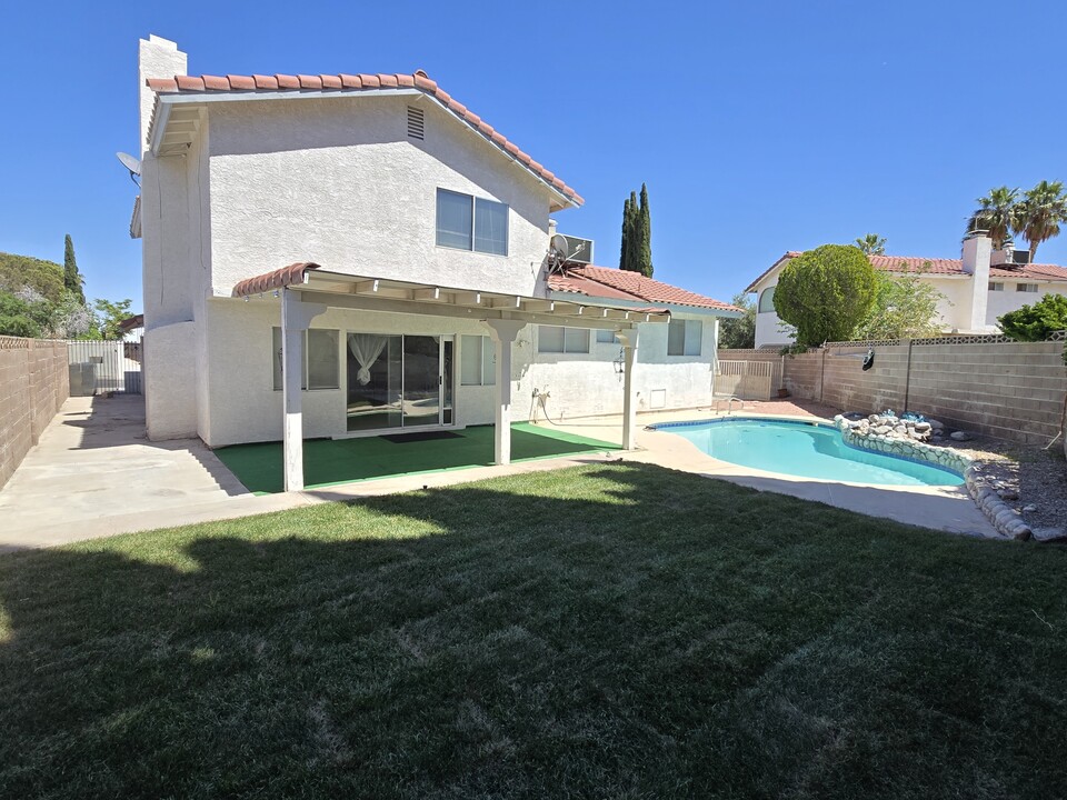 1512 Oderzo Ln in Las Vegas, NV - Building Photo