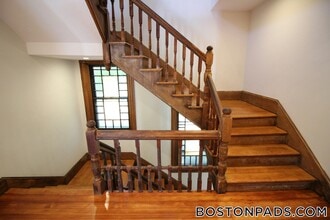 65 Beech Glen St, Unit 2 in Boston, MA - Building Photo - Building Photo