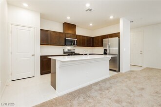 2768 V. Napoli in Henderson, NV - Building Photo - Building Photo